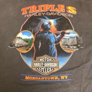 Harley Davidson shirt medium